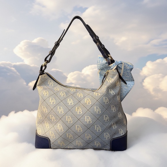 Dooney & Bourke Erica Signature Hobo Bag (A417) - Picture 3 of 13